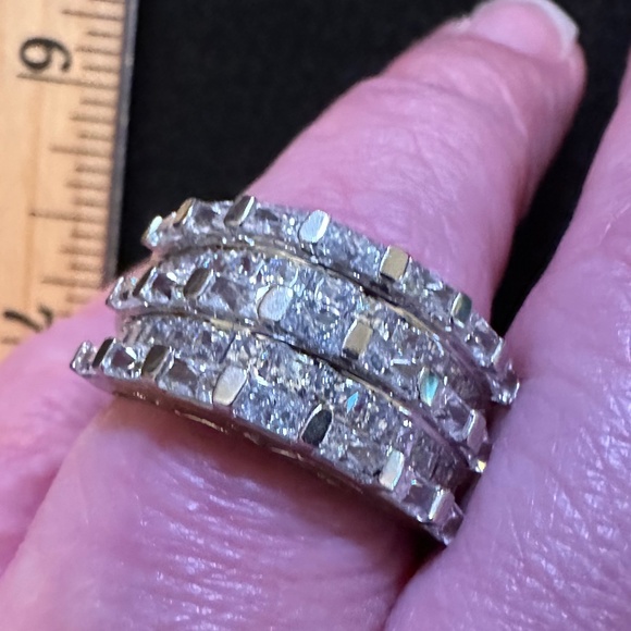 Victoria Wieck Absolute Sterling Silver Ring - Picture 4 of 8